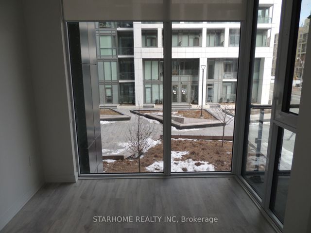 TH114 SW - 121 Lower Sherbourne St