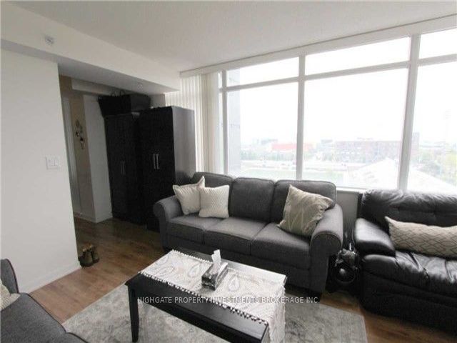 714 - 20 Joe Shuster Way