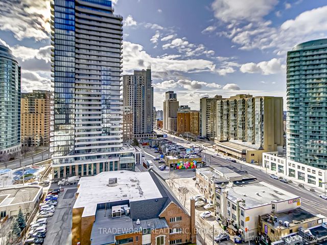 1609 - 20 Olive Ave