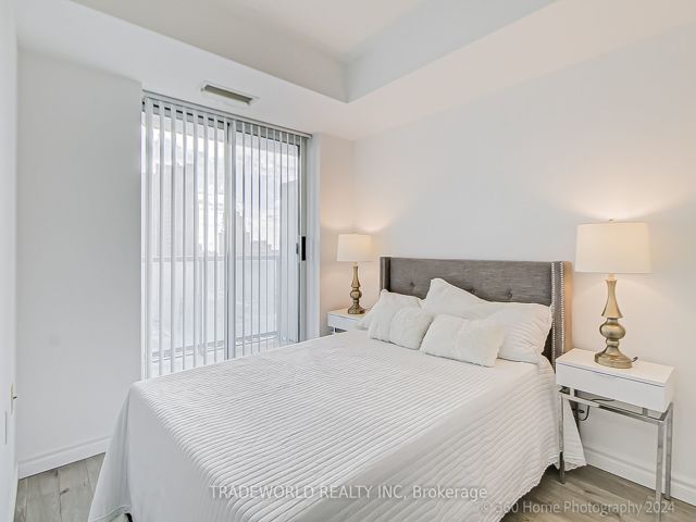 1609 - 20 Olive Ave