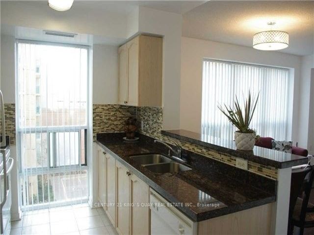 503 - 26 Olive Ave