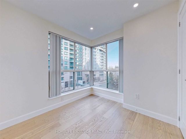 512 - 23 Lorraine Dr