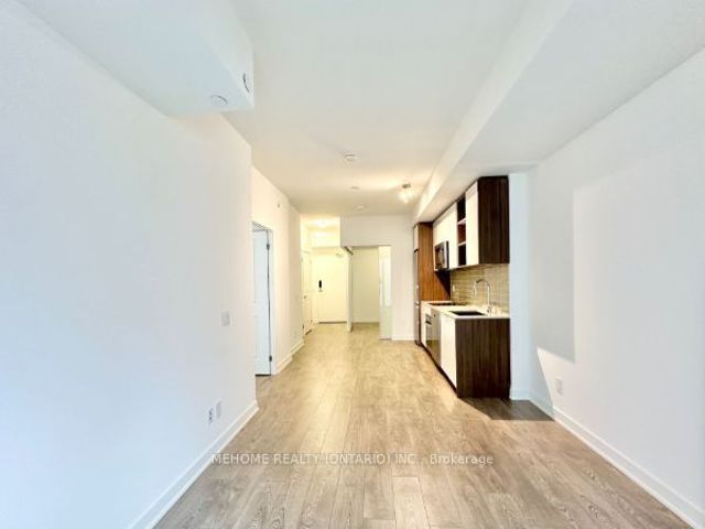 336 - 543 Richmond St W
