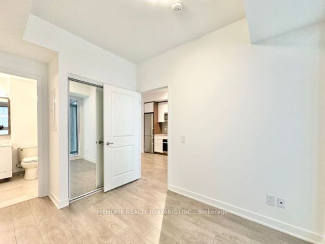 336 - 543 Richmond St W