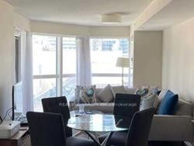 1516 - 386 Yonge St