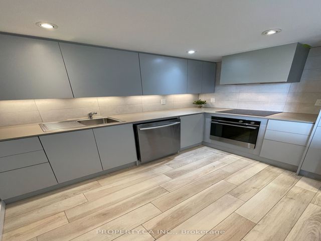 603 - 5460 Yonge St