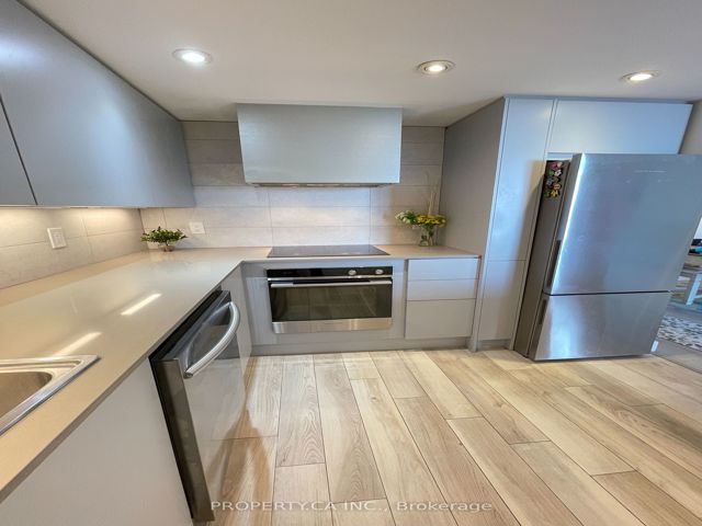 603 - 5460 Yonge St