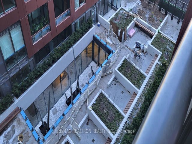 602 - 28 Eastern Ave