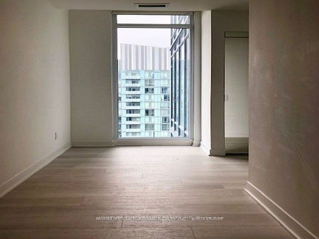 3309 - 70 Queens Wharf Rd