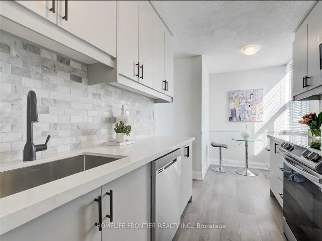 1210 - 205 Hilda Ave