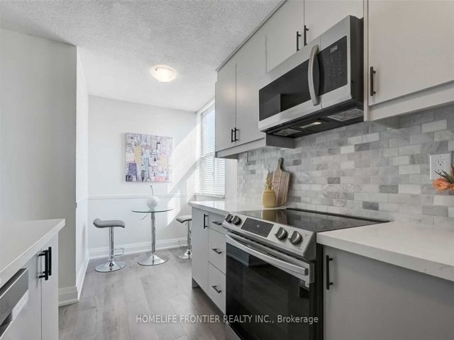 1210 - 205 Hilda Ave