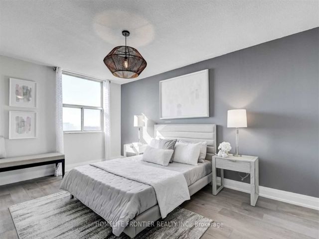 1210 - 205 Hilda Ave