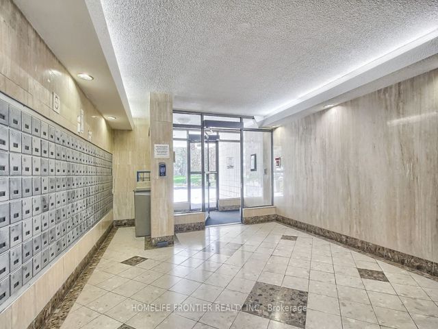 1210 - 205 Hilda Ave