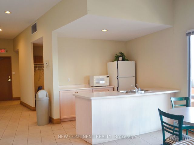 311 - 600 Eglinton Ave E