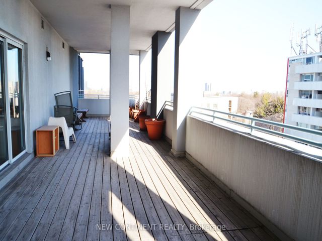 311 - 600 Eglinton Ave E