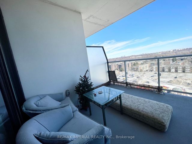1015 - 20 O'neill Rd