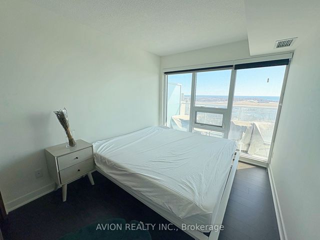 2301 - 17 Bathurst St
