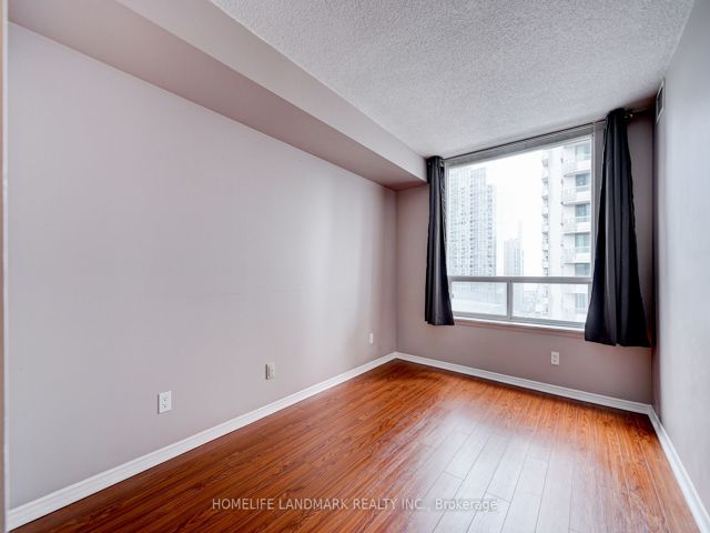 1609 - 35 Empress Ave