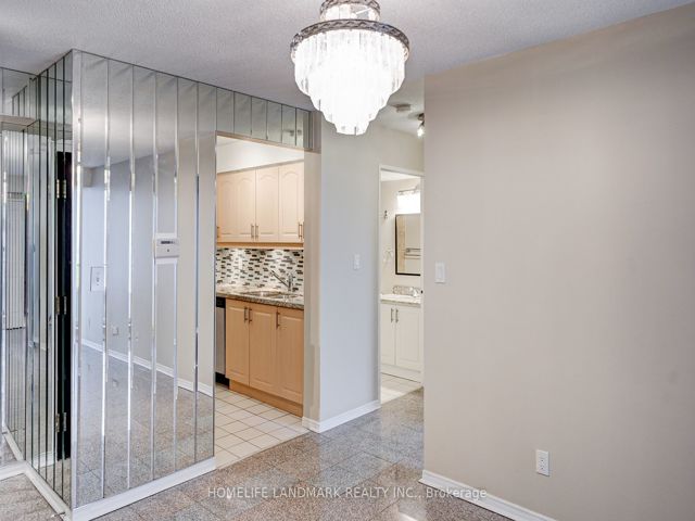 1609 - 35 Empress Ave