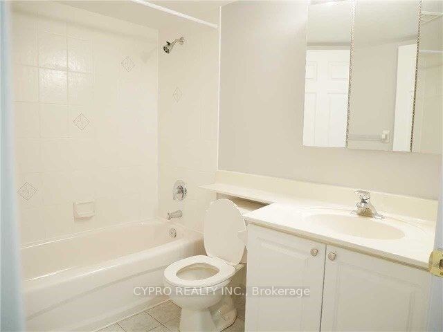 2809 - 22 Olive Ave