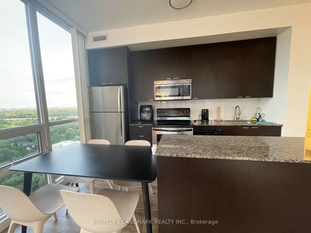 2004 - 23 Sheppard Ave E
