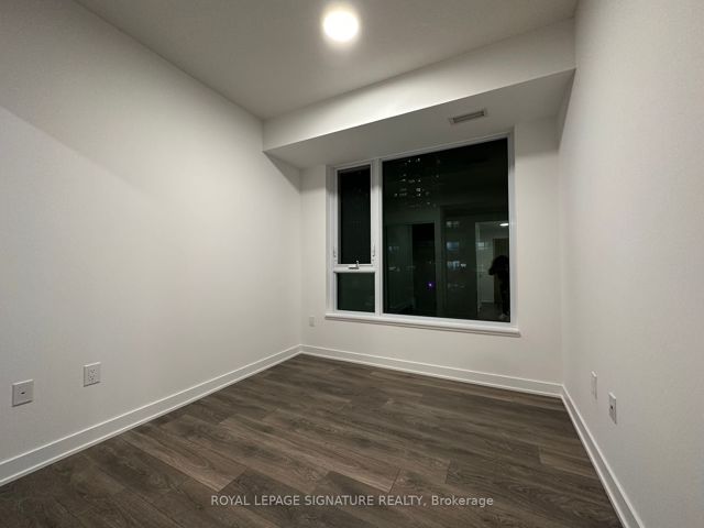 613 - 35 Tubman Ave