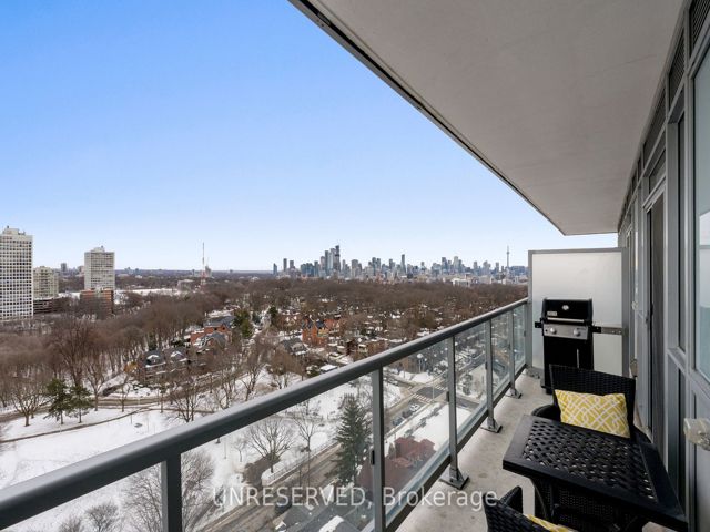 1304 - 501 St. Clair Ave W