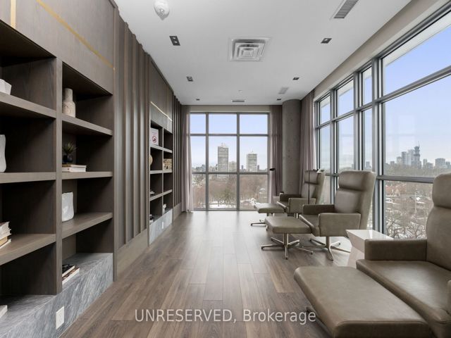 1304 - 501 St. Clair Ave W