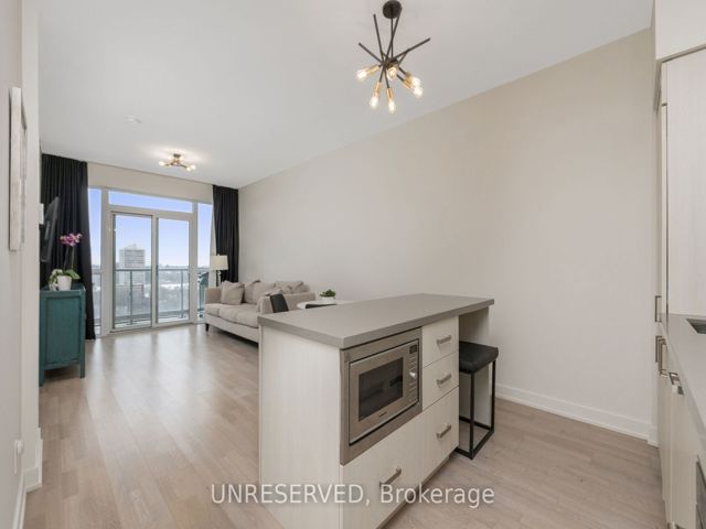 1304 - 501 St. Clair Ave W