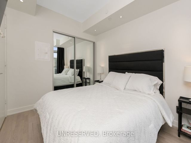 1304 - 501 St. Clair Ave W