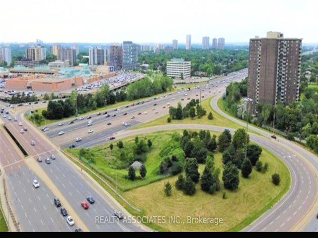 2007 - 2015 Sheppard Ave E