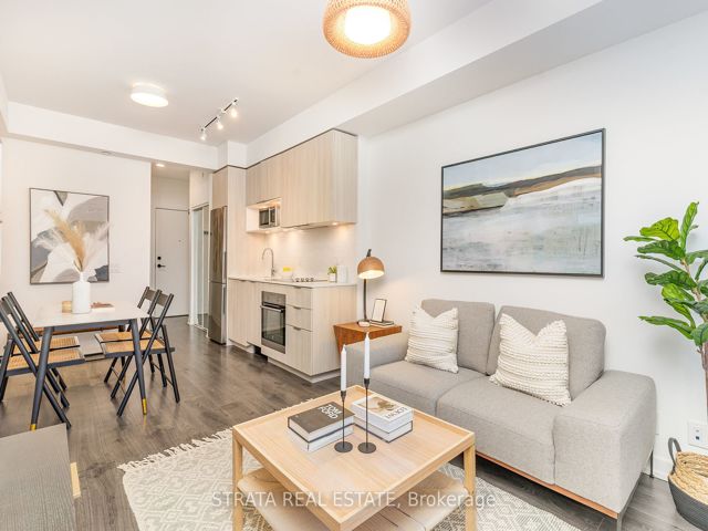 808 - 20 Tubman Ave E