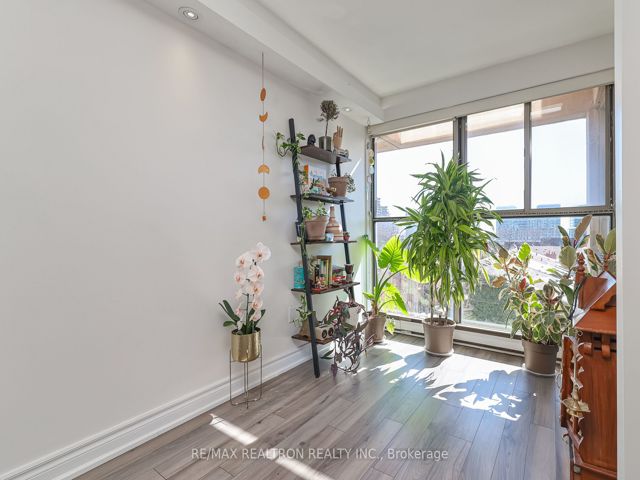 610 - 65 Scadding Ave