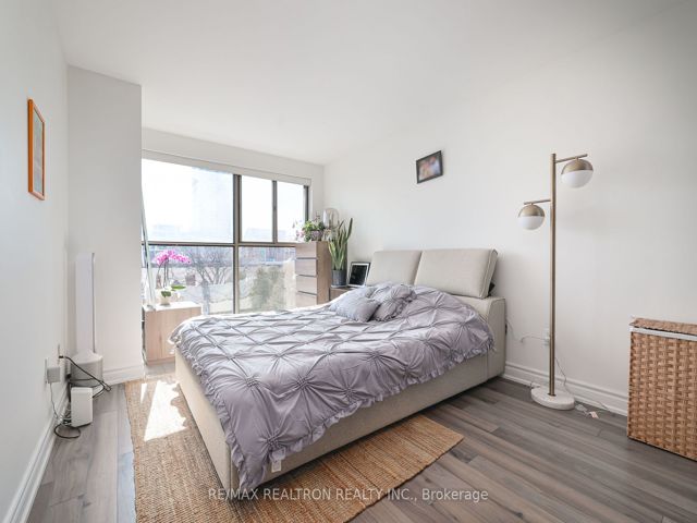 610 - 65 Scadding Ave