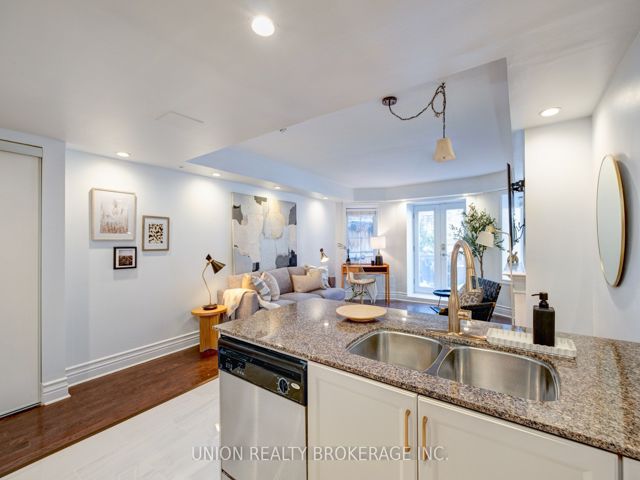 M1 - 539 Jarvis St