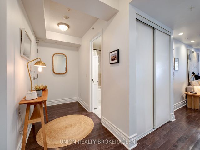 M1 - 539 Jarvis St