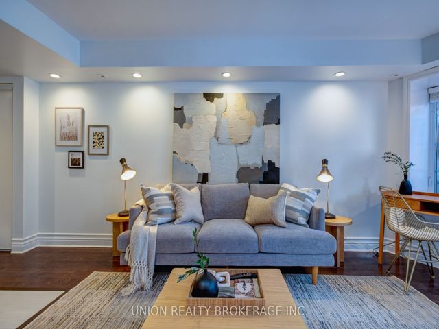M1 - 539 Jarvis St