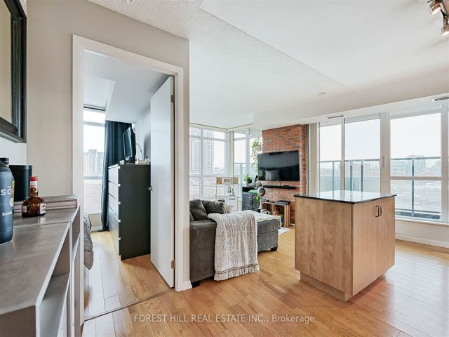 960 - 209 Fort York Blvd