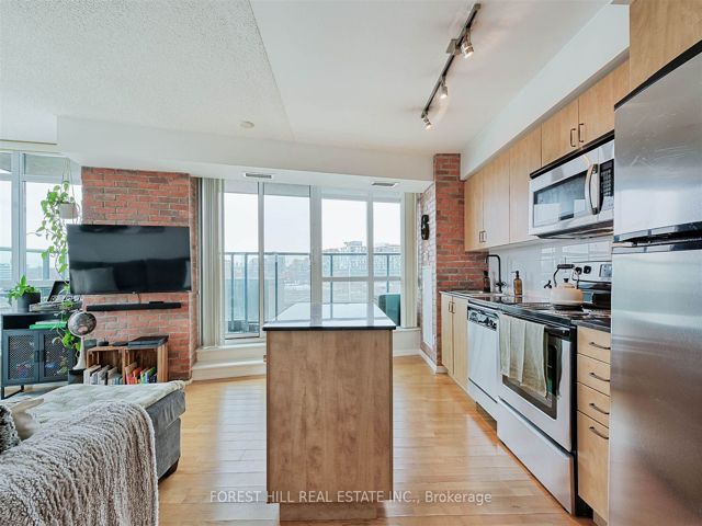 960 - 209 Fort York Blvd