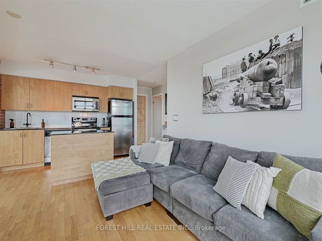 960 - 209 Fort York Blvd