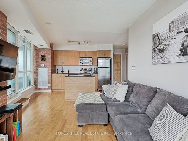 960 - 209 Fort York Blvd
