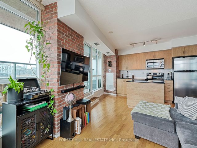 960 - 209 Fort York Blvd