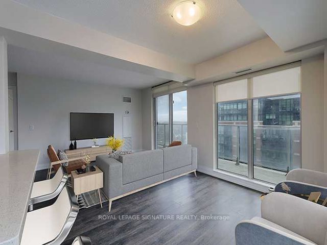 E1007 - 555 Wilson Ave