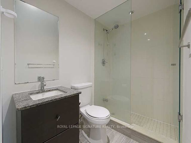 E1007 - 555 Wilson Ave