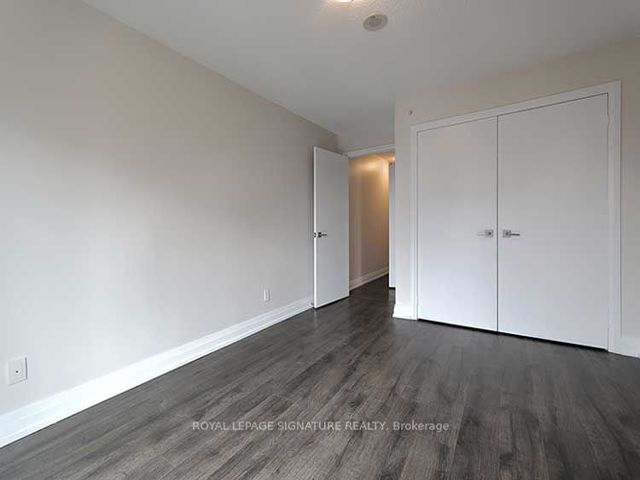E1007 - 555 Wilson Ave