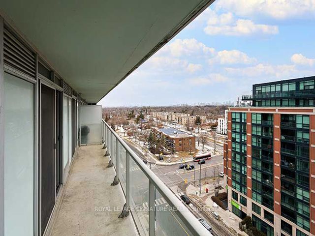 E1007 - 555 Wilson Ave