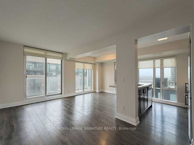 E1007 - 555 Wilson Ave