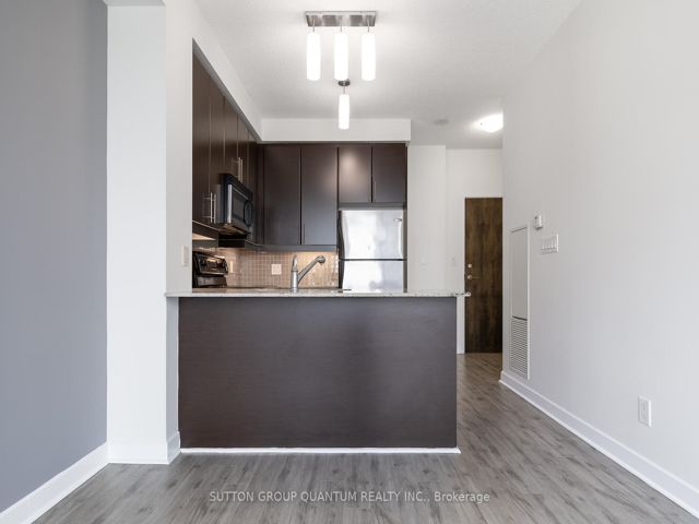 2901 - 18 Harbour St
