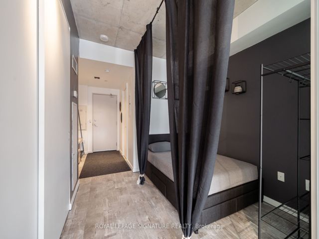 704 - 32 Trolley Cres