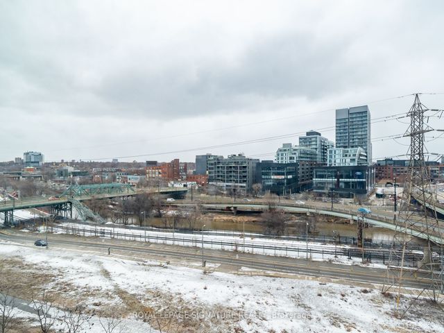 704 - 32 Trolley Cres